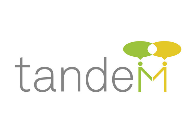 Logo "tandem" with 2 speech bubbles over the last letter "m"
